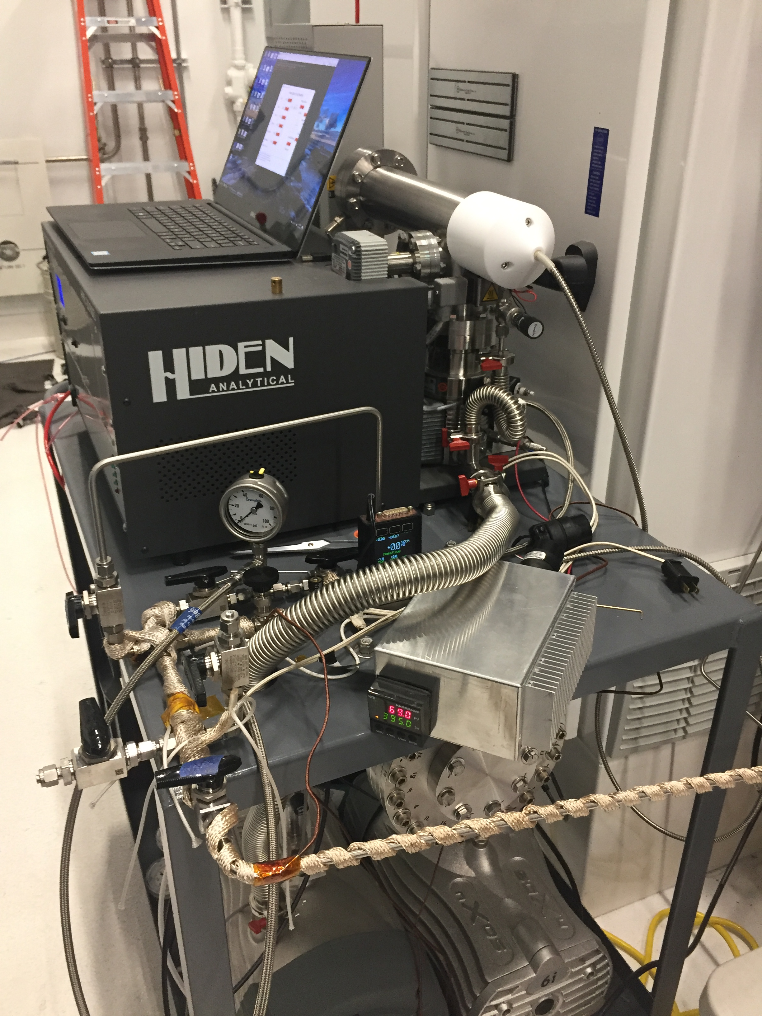 Hiden Analytical mass-spectrometry system with associated vacuum equipment.